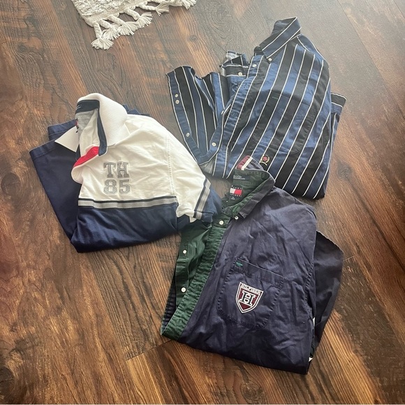 Lot of 3 Long Sleeve Men’s Button Down Tommy Hilfiger Shirts Size XL - Picture 1 of 8